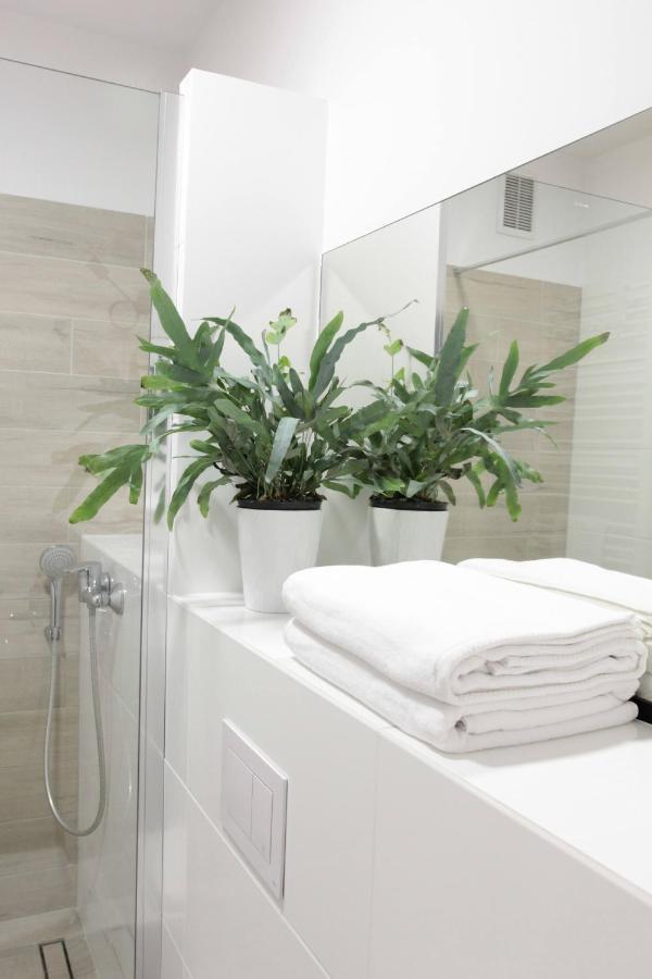 White Frog Apartment Шчечин Екстериор снимка
