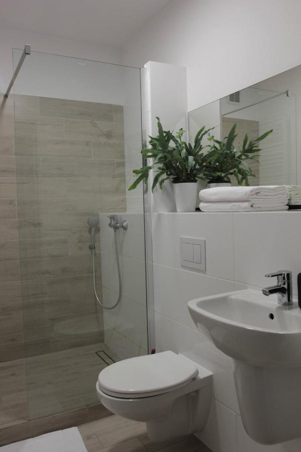 White Frog Apartment Шчечин Екстериор снимка